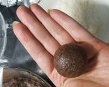 A picture of step 7 of Chocolate coconut truffles 🍫🍬.