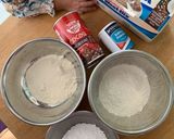 Foto langkah ke 1 dari resep Weetbix Chocolate Slice.