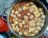 Hình bước làm 3 của món Đậu khuôn kho củ quả