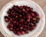 A picture of step 1 of Refreshing, Falsa drink 🫐🥤🥤.