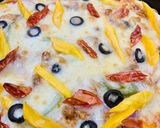A picture of step 4 of Mango Chili Pizza.