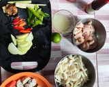 Foto langkah ke 5 dari resep Tomyam Seafood.