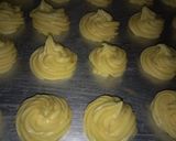 Foto langkah ke 3 dari resep Kue sus vla susu (vla tanpa telur).
