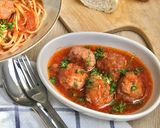 A picture of step 9 of Pork Meatballs in Tomato Sauce (Xiu Mai).