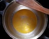 Csirkemell sajtmártásban recept fázis 2 fotója