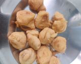 बेसन की पकोड़ी बाली कढ़ी(Besan ki pakode wali kadhi recipe in Hindi) रेसिपी चरण 1 फोटो