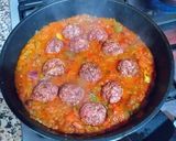 Foto del paso 9 de la receta Albóndigas de ternera magra marinadas en flores de romero fresco
