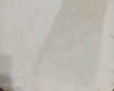 Foto del paso 5 de la receta: TARTA DE DULCE DE LECHE Y MERENGUE😋