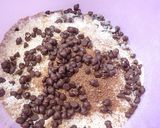 Foto langkah ke 3 dari resep Banana Choco Chips Muffin.