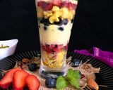 A picture of step 7 of Sandesh, Fruits & Shrikhand Parfait (Layered Dessert).