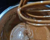 Foto langkah ke 4 dari resep Bolu Cokelat Mini (Tanpa Mixer Tanpa Oven Takaran Sendok).