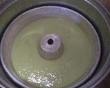 Foto langkah ke 4 dari resep Bolu kukus pandan.
