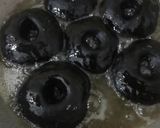 Foto langkah ke 6 dari resep Blackforest Donat.