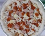 Foto langkah ke 8 dari resep Meat Lovers Pizza.