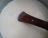 A picture of step 1 of Pana cotta.