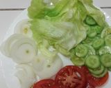 A picture of step 5 of Classic homemade beetroot burger recipe.