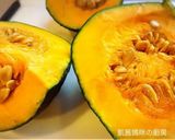 A picture of step 1 of Braised Pork Belly with Kabocha Squash.
