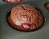 A picture of step 11 of Cranberry Dark Chocolate Muffins.