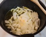 Foto del paso 2 de la receta Tiras de solomillo de cerdo guisadas con verduras