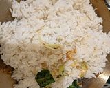 Foto langkah ke 5 dari resep Nasi Goreng Kecap.
