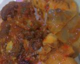 A picture of step 2 of Light pink rice with fish sauce.