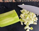 Foto del paso 2 de la receta: Garbanzos de bote con calabacín