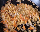 Foto del paso 3 de la receta: Fideos Secos con Pollo