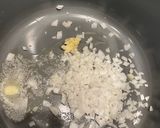Foto del paso 2 de la receta: Sopa de espinaca, pollo y gnocchi 🍜