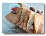 Foto langkah ke 7 dari resep Samosa Sambosa Praktis pake kulit pangsit.