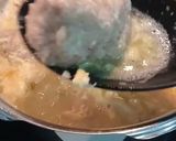 A picture of step 3 of Meatballs in Broth with Egg.