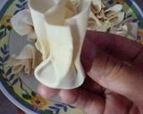 A picture of step 4 of Shumai Dumplings.