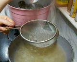 Hình bước làm 9 của món Cháo Gà 닭죽