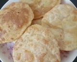 A picture of step 4 of Aloo bhaja and luchi.