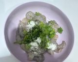 Foto langkah ke 1 dari resep Shrimp Omelette.