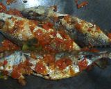 Foto langkah ke 5 dari resep 1050. Ikan Kembung Balado.