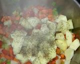 Foto del paso 4 de la receta: Guiso de patatas al estragón