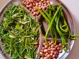 ठेचा (Thecha Recipe In Marathi)
