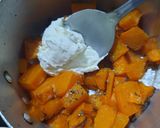 Foto del paso 3 de la receta: Pasta con salsa de calabaza
