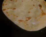 A picture of step 8 of Lachay daar aaloo kay parathay.
