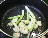 醬燒栗子蔥雞丁的食譜步驟3照片