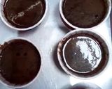 Foto langkah ke 4 dari resep Super Moist Chocolate Cup Cake.