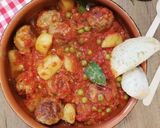 Foto del passaggio 6 della ricetta Polpette di carne al sugo con patate e piselli 🌷