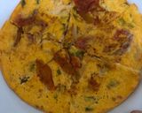 Foto langkah ke 5 dari resep Omelette Simple Snack Diet.