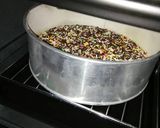 Foto langkah ke 7 dari resep Bolu kacang tanah.