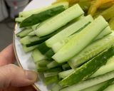 Hình bước làm 1 của món Ba chỉ cuốn rau thơm