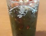 Foto del paso 3 de la receta: Granada con té macha, azúcar de caña y zumo de arándanos
