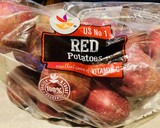 A picture of step 1 of Red Mashed Potatoes.