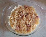 Sonkás-kolbászos-sajtos tészta recept fázis 9 fotója