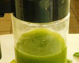 A picture of step 2 of Watercress Lassi.