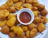 A picture of step 1 of Monsoon snack mix bhajis.